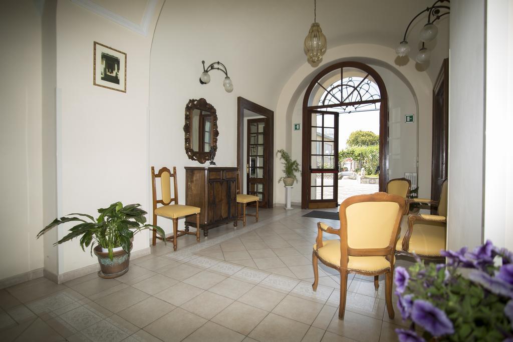 Domus San Vincenzo Bed and Breakfast Sant'Agnello Exterior foto